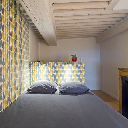 Character Apartment 6 People - City Center Лион Екстериор снимка